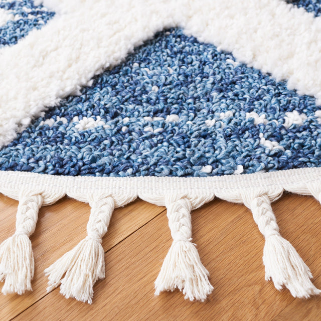 Safavieh Moroccan Tassel Shag Mts664M Blue/Ivory Rug.