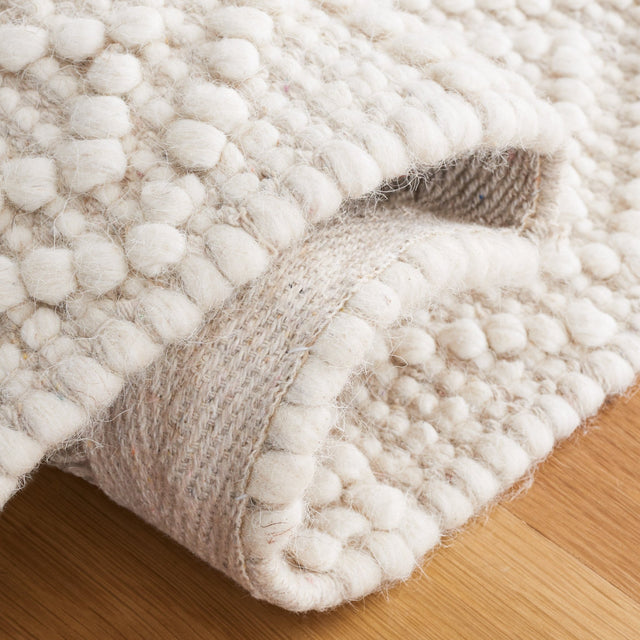 Safavieh Natura Nat338A Ivory/Beige Rug.