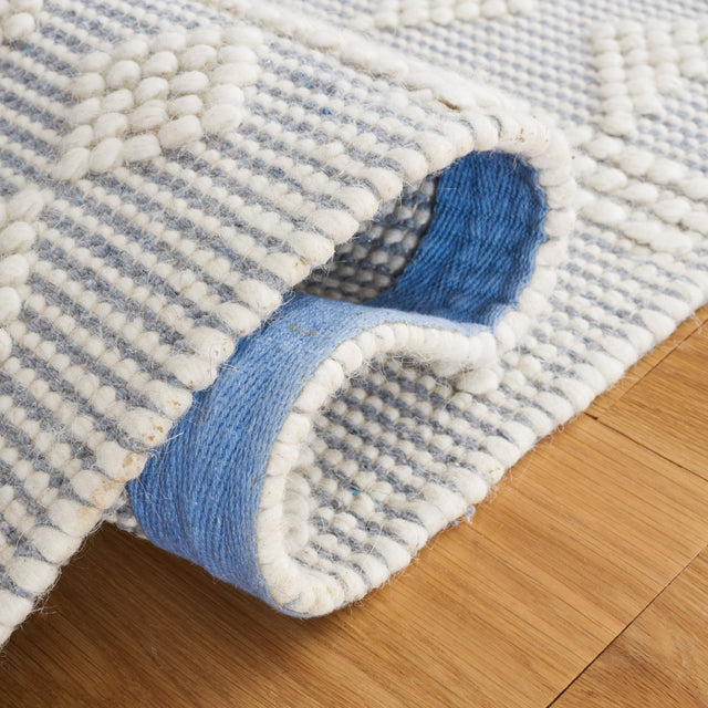 Safavieh Natura Nat342A Ivory/Light Blue Rug.