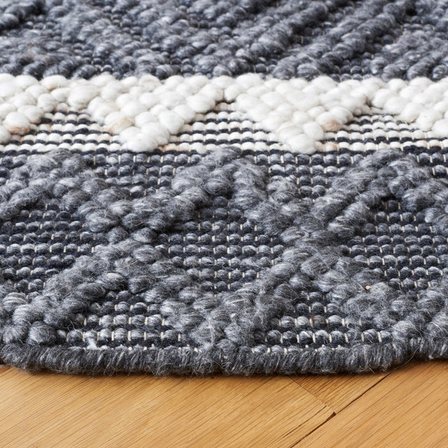 Safavieh Natura Nat345H Charcoal/Ivory Rug.