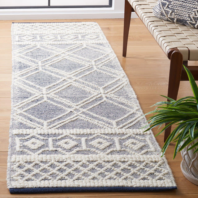 Safavieh Natura Nat826N Ivory/Navy Rug.