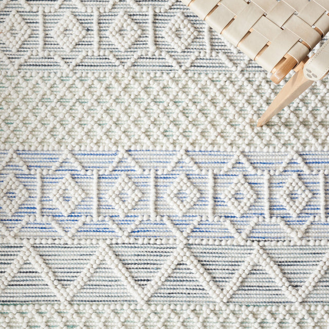 Safavieh Natura Nat875L Ivory/Light Blue Rug.