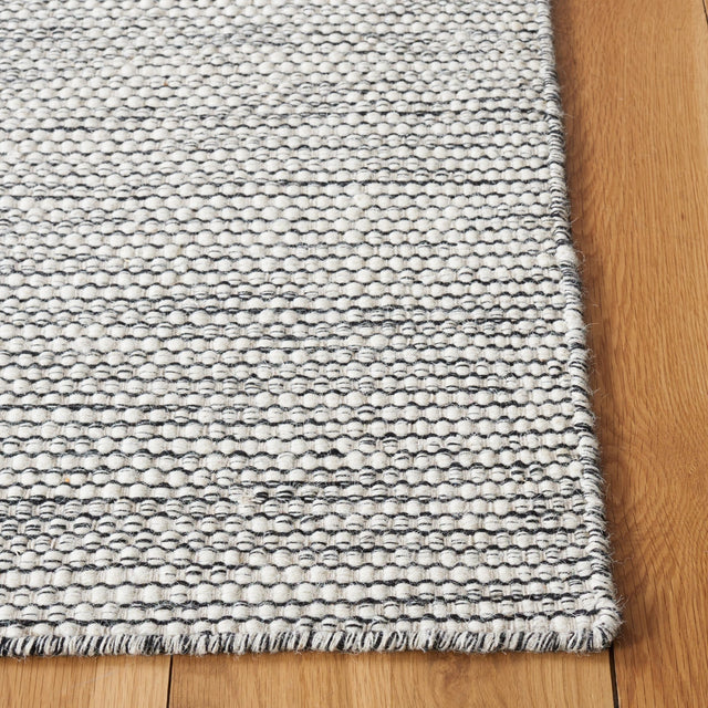 Safavieh Natura Nat975Z Ivory/Black Rug.