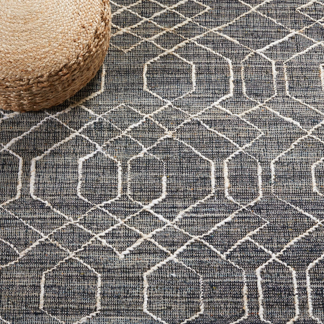 Safavieh Natural Fiber Nfb406Z Black/Ivory Rug.