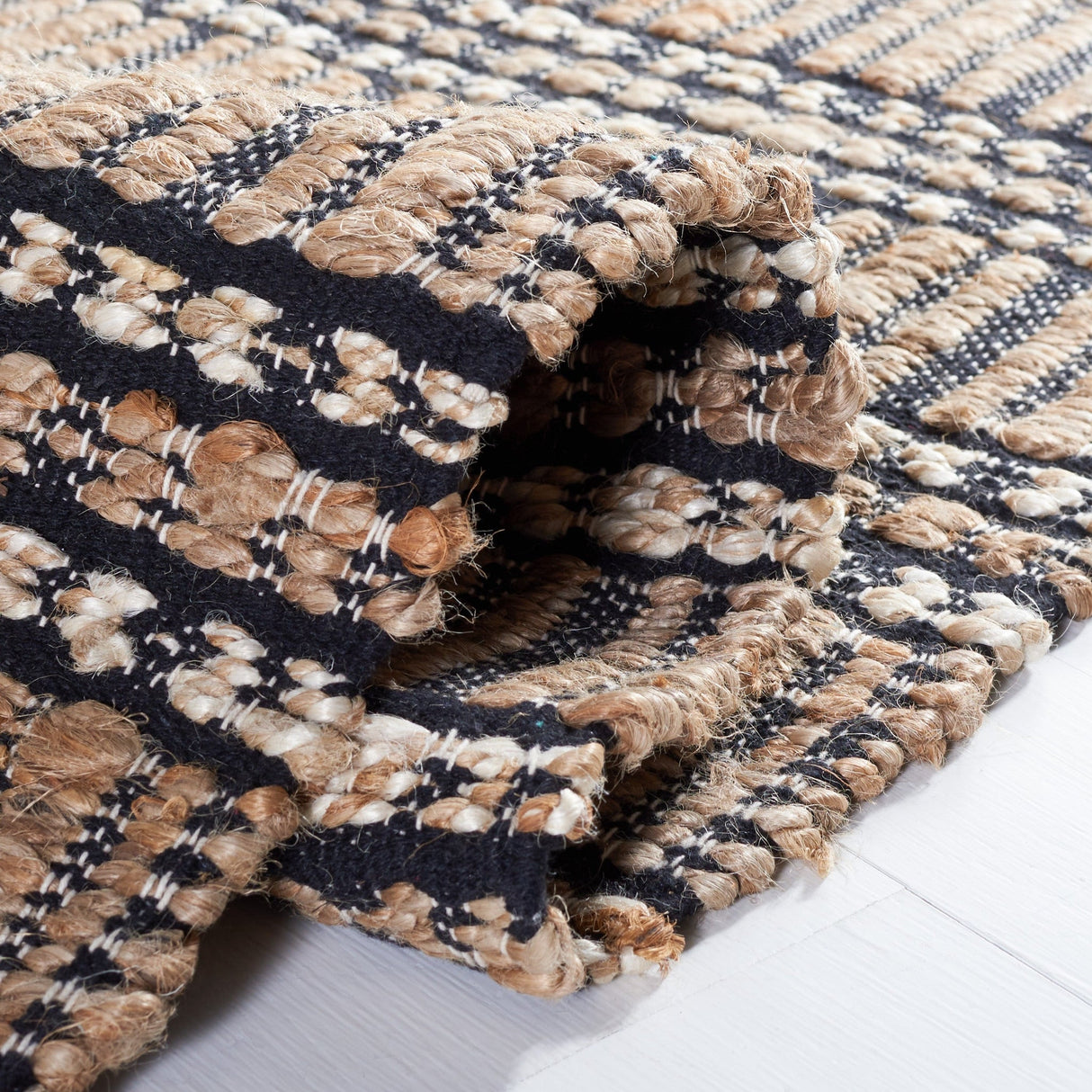 Safavieh Natural Fiber Nfb651Z Black/Natural Rug.