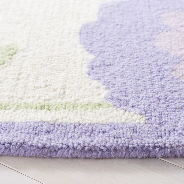 Safavieh Safavieh Kids Sfk355V Lavander/Ivory Rug.