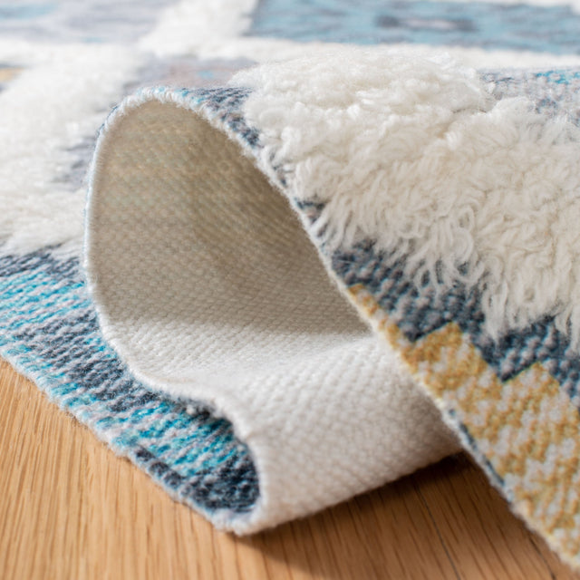 Safavieh Saffron Sfn104A Ivory/Turquoise Rug.