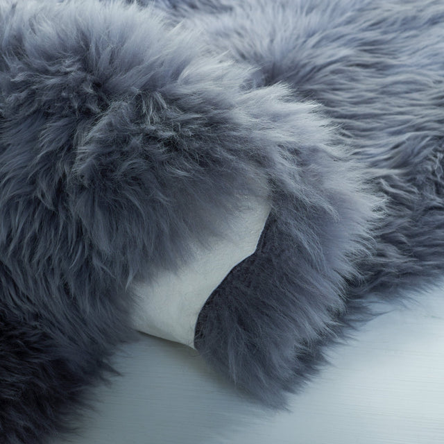 Safavieh Sheep Skin Shs121F Grey Rug.