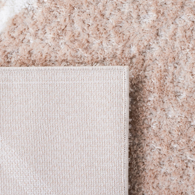 Safavieh Tahoe Shag Tho676B Beige/White Rug.