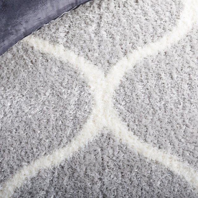 Safavieh Tahoe Shag Tho677F Light Grey/White Rug.