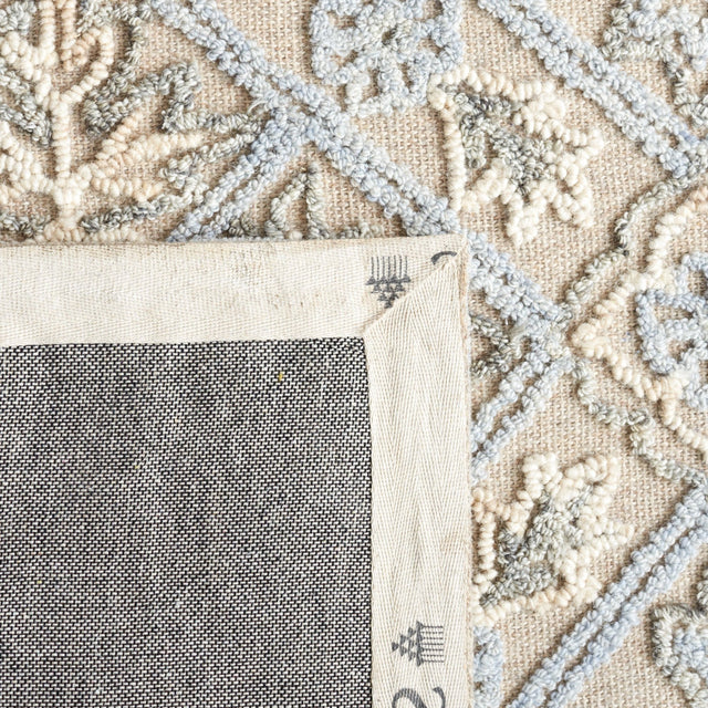 Safavieh Trace Trc802B Beige/Silver Rug.