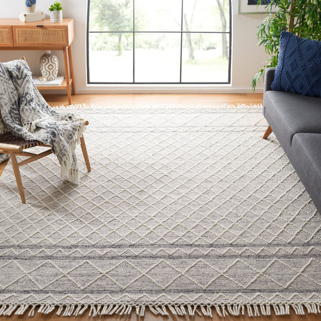 Safavieh Vermont Vrm256F Grey/Ivory Rug.