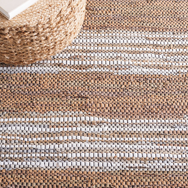 Safavieh Vintage Leather Vtl204T Light Brown/Ivory Rug.