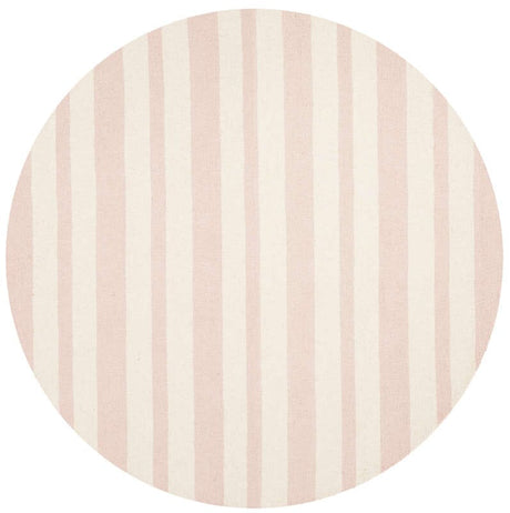Safavieh Safavieh Kids Sfk915P Pink / Ivory Rugs.