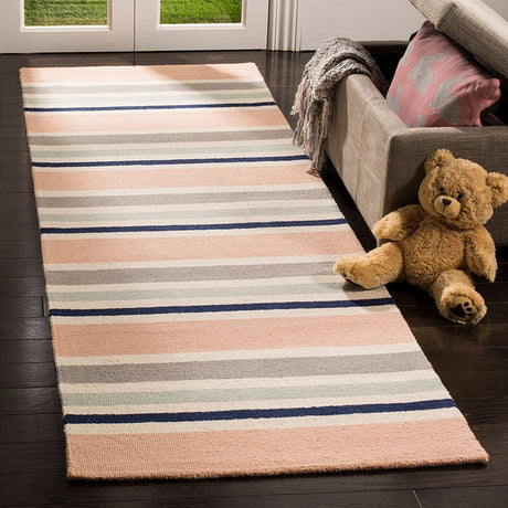 Safavieh Safavieh Kids Sfk916A Ivory / Multi Rugs.