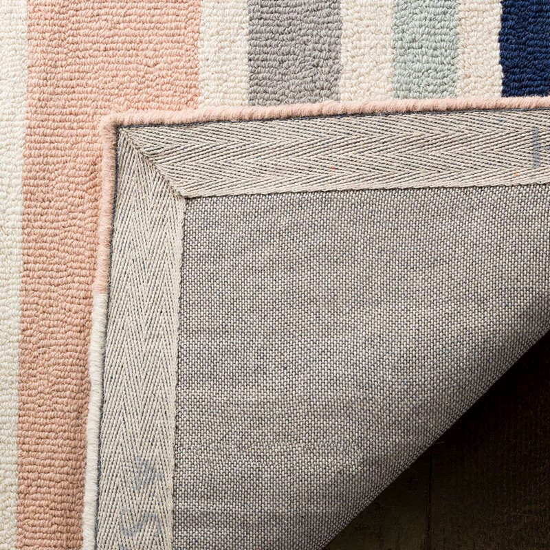 Safavieh Safavieh Kids Sfk916A Ivory / Multi Rugs.