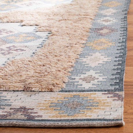 Safavieh Saffron Sfn108B Taupe / Ivory Rugs.