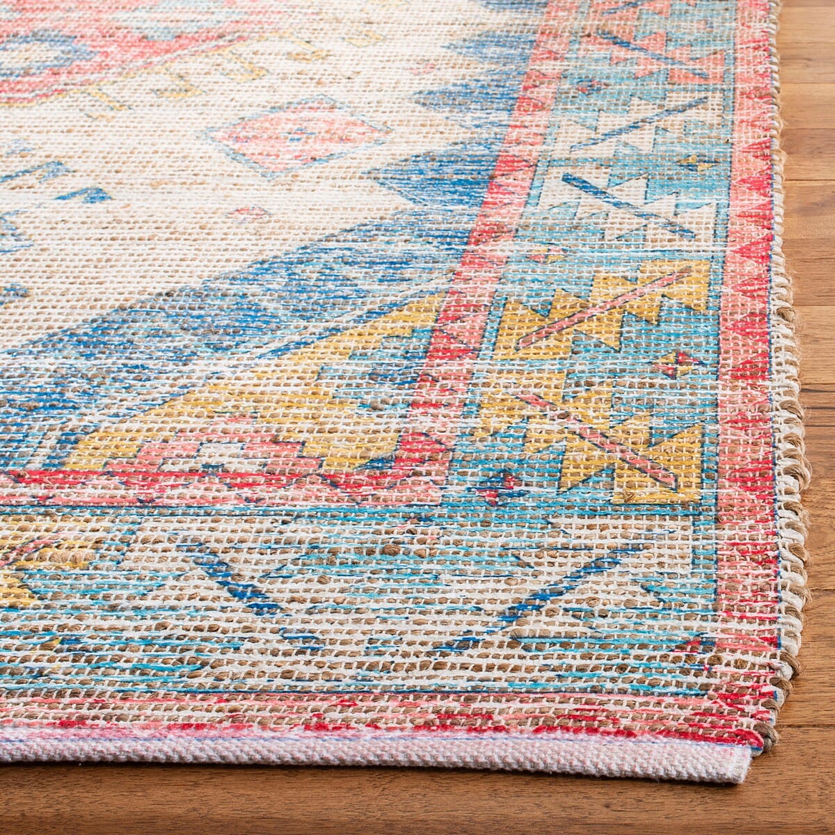 Safavieh Saffron Sfn509A Cream / Blue Rugs.