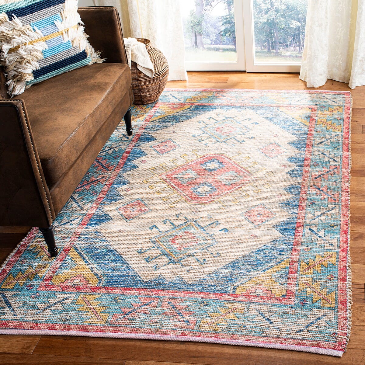 Safavieh Saffron Sfn509A Cream / Blue Rugs.