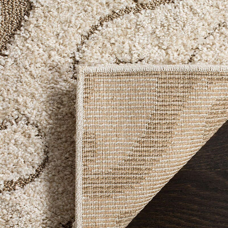 Safavieh Shag Sg467-1113 Cream / Beige Rugs.