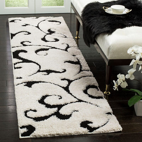 Safavieh Shag Sg476-1290 Ivory / Black Rugs.