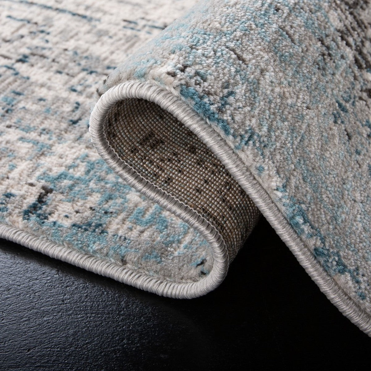 Safavieh Shivan Shv717F Grey/Blue Rug.
