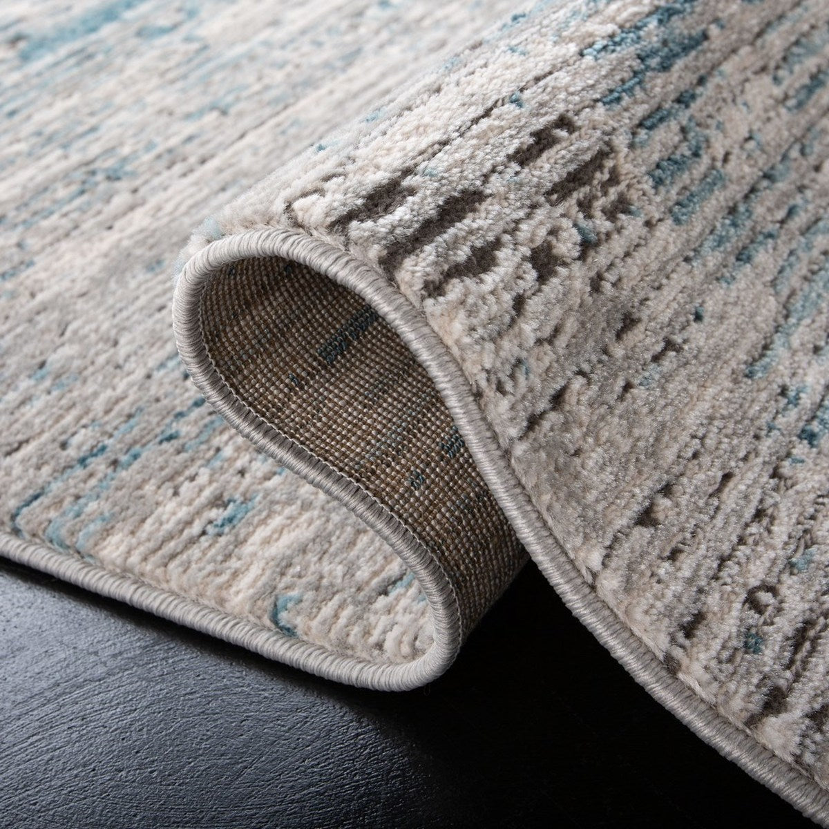 Safavieh Shivan Shv720F Blue/Grey Rug.