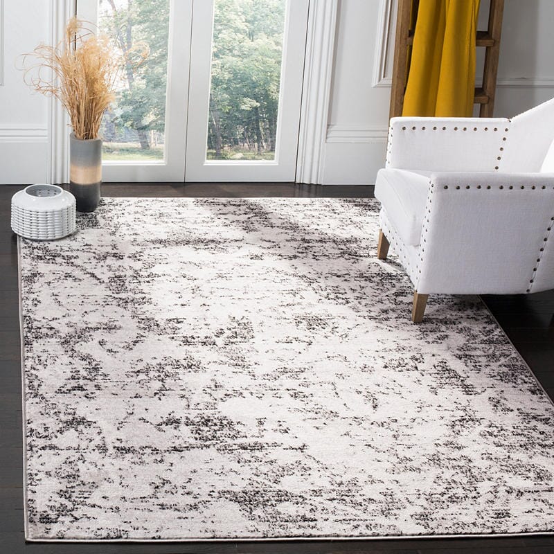 Safavieh Skyler Sky186L Charcoal / Ivory Rugs.