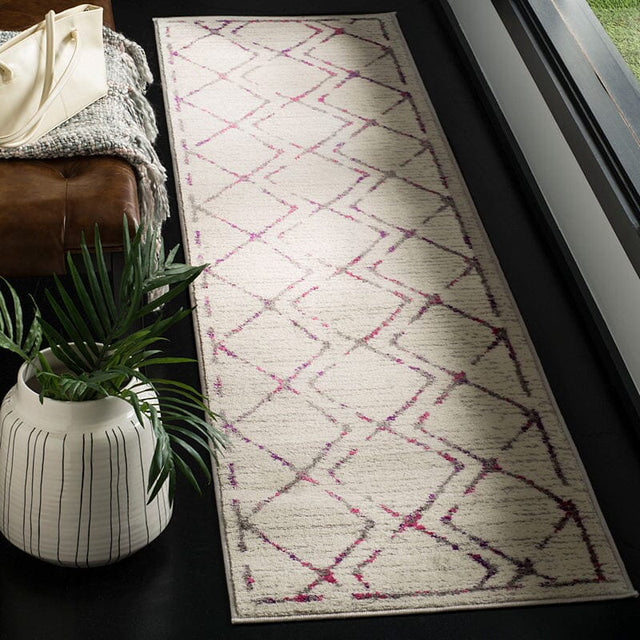 Safavieh Skyler Sky197F Ivory / Pink Rugs.