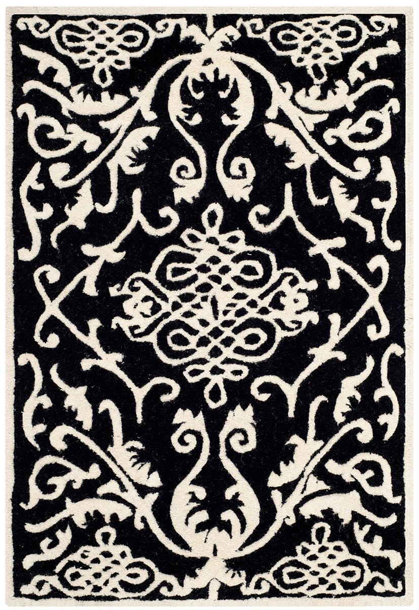 Safavieh Soho Soh120A Black / Ivory Rugs.