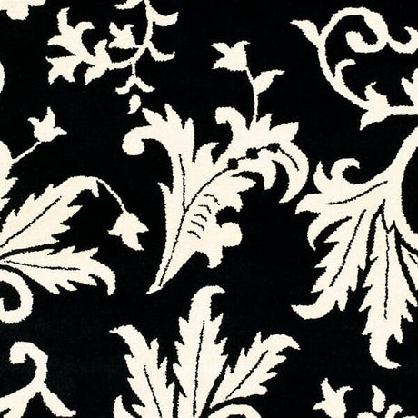 Safavieh Soho Soh212A Black / Ivory Rugs.