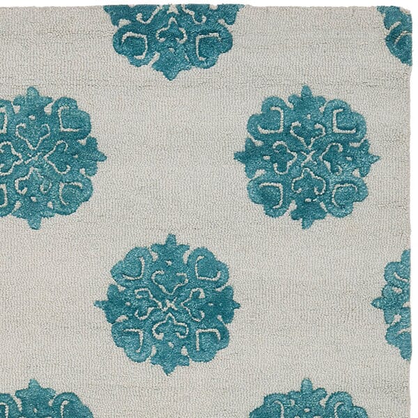 Safavieh Soho Soh213A Ivory / Light Blue Rugs.