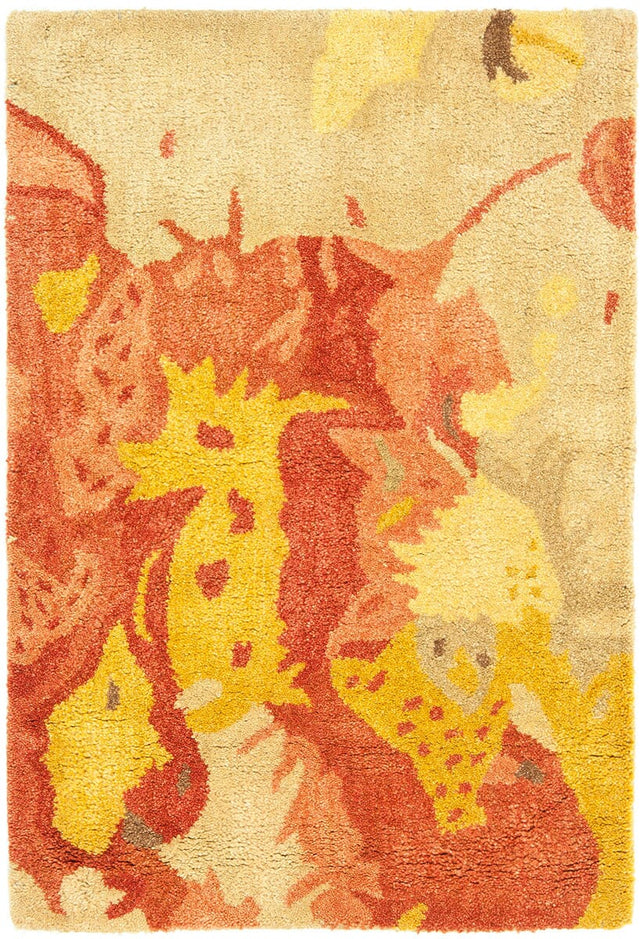 Safavieh Soho Soh216A Beige / Multi Rugs.