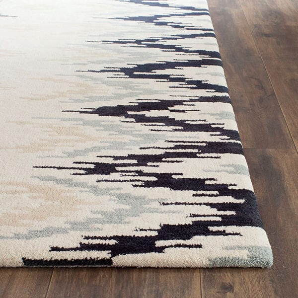 Safavieh Soho Soh339A Ivory / Dark Grey Rugs.