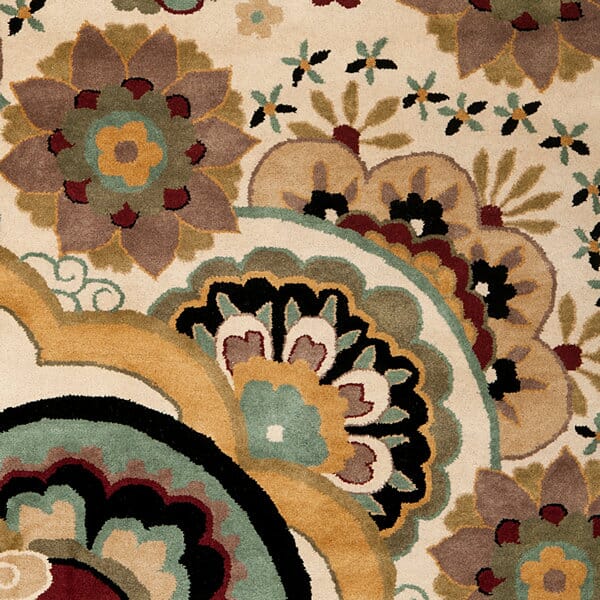 Safavieh Soho Soh701A Ivory / Multi Rugs.