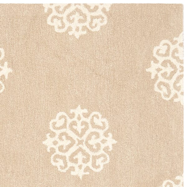 Safavieh Soho Soh724B Beige / Ivory Rugs.