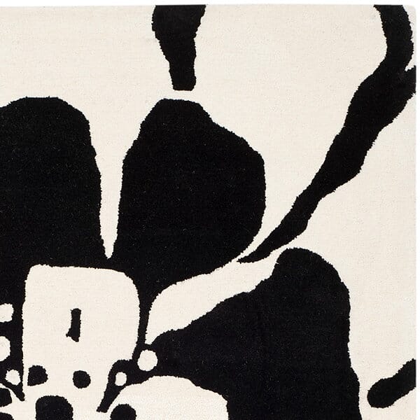 Safavieh Soho Soh730A Black / White Rugs.