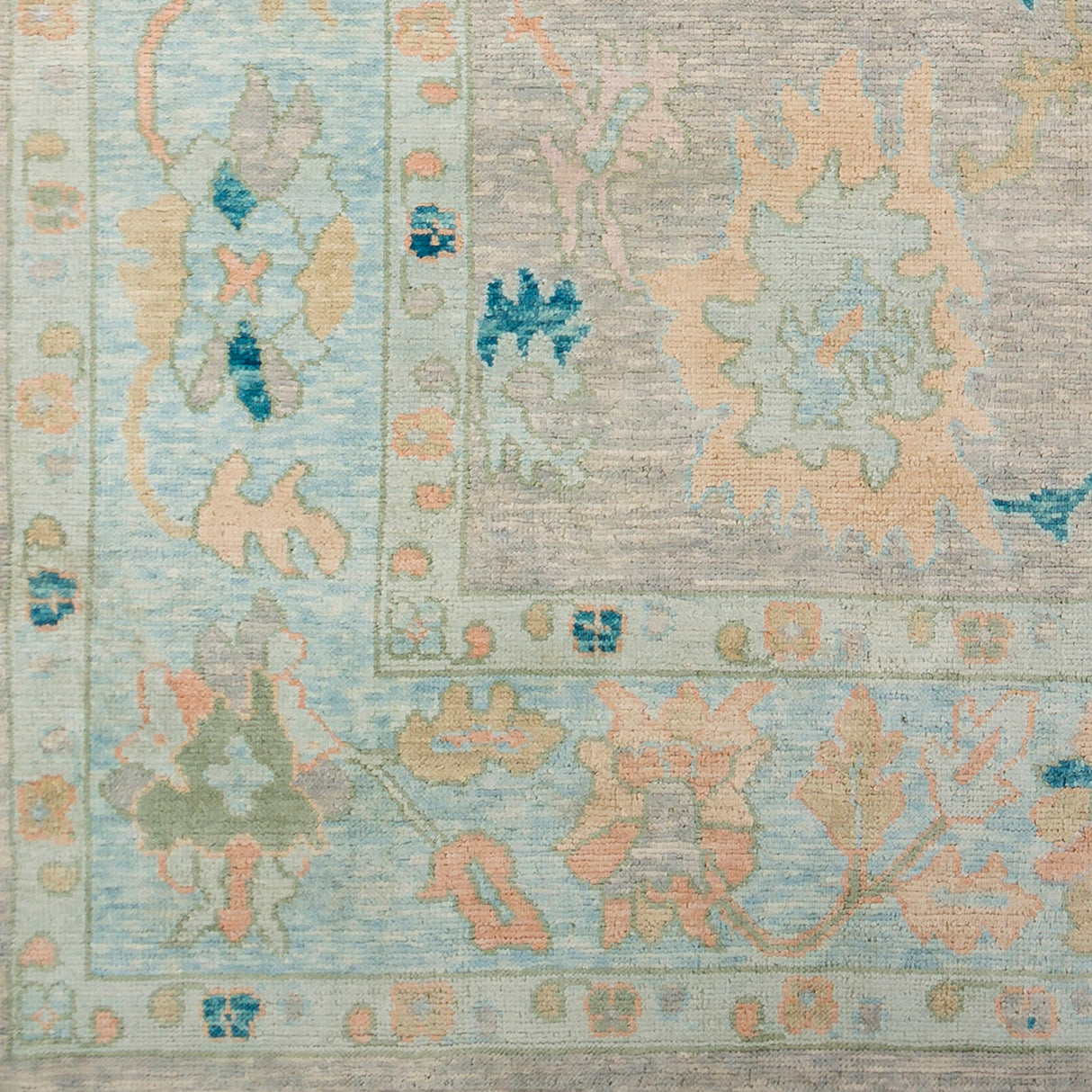 Surya Ushak Usk-2301 Pale Pink, Teal, Beige, Pale Blue Rugs.