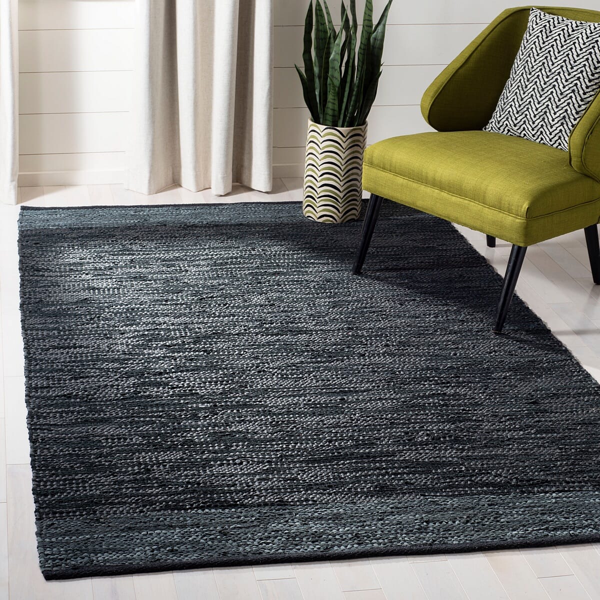 Safavieh Vintage Leather Vtl201Z Black / Grey Rugs.
