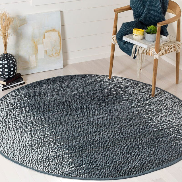 Safavieh Vintage Leather Vtl389B Light Grey / Charcoal Rugs.