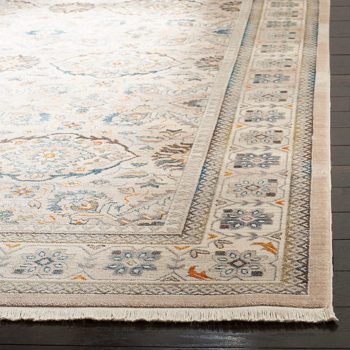 Safavieh Vintage Persian Vtp444A Ivory / Light Grey Rugs.