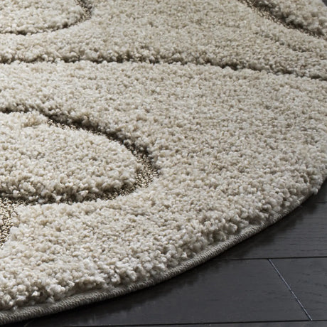 Safavieh Florida Shag 5'-0" x 5'-0" Rug in Cream / Beige