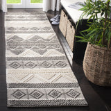 Safavieh Natura 2'-3" x 10'-0" Rug in Ivory / Grey