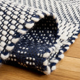 Safavieh Natura 5'-0" x 8'-0" Rug in Ivory / Navy