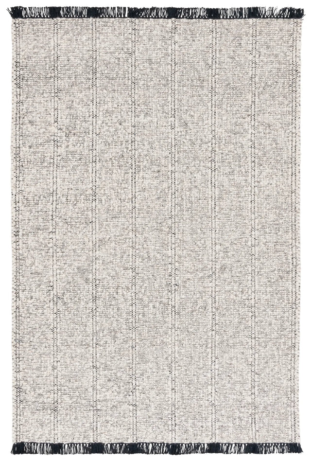 Safavieh Manhattan 4'-0" x 6'-0" Rug in Ivory / Black