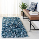 Safavieh Rio Shag 2'-3" x 6'-0" Rug in Navy / Ivory