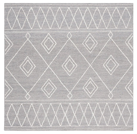 Safavieh Kilim 6'-0" x 6'-0" Rug in Grey / Ivory