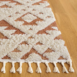 Safavieh Moroccan Tassel Shag 4'-0" x 6'-0" Rug in Ivory / Brick Rust