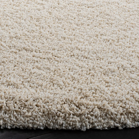 Safavieh Milan Shag 10'-0" x 10'-0" Rug in Ivory