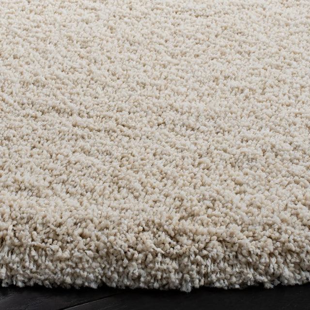 Safavieh Milan Shag 10'-0" x 10'-0" Rug in Ivory